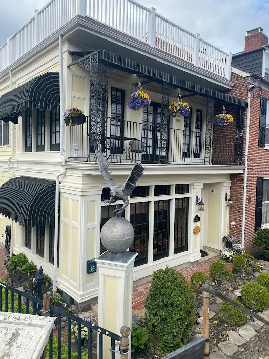 Olivia's Bridge Street Inn 4
