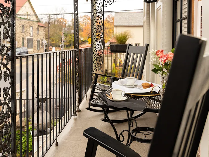 Olivia's Bridge Street Inn 4