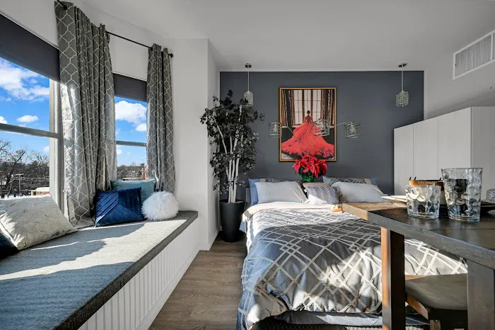 Beacon Hotel (Short term rental) 4