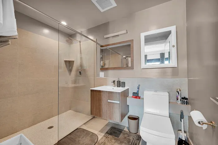 Beacon Hotel (Short term rental) 4