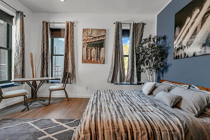 Beacon Hotel (Short term rental) 4