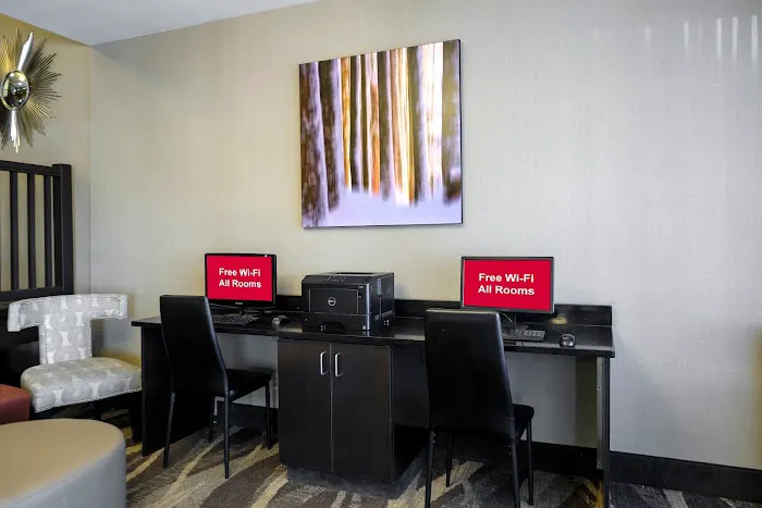 Red Roof Inn & Suites Newburgh – Stewart Airport/ West Point 4