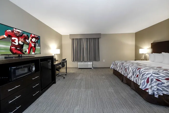 Red Roof Inn & Suites Newburgh – Stewart Airport/ West Point 4