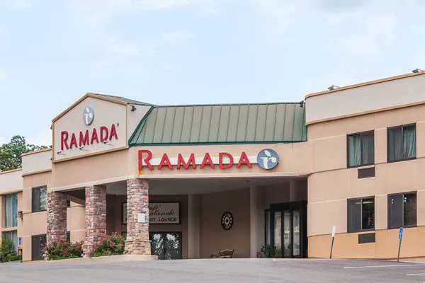 Ramada by Wyndham Newburgh/West Point 4