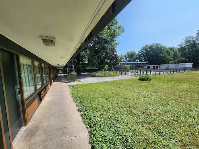 Newburgh Inn 4