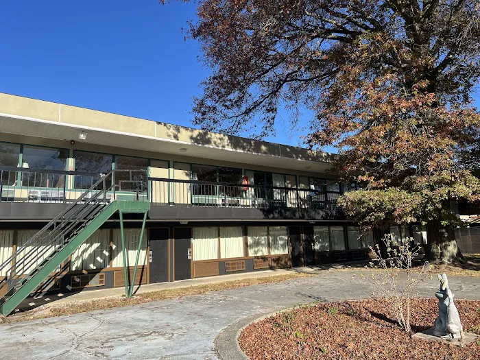 Newburgh Inn 4