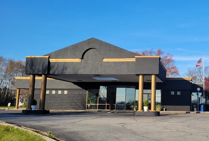 Newburgh Inn 4