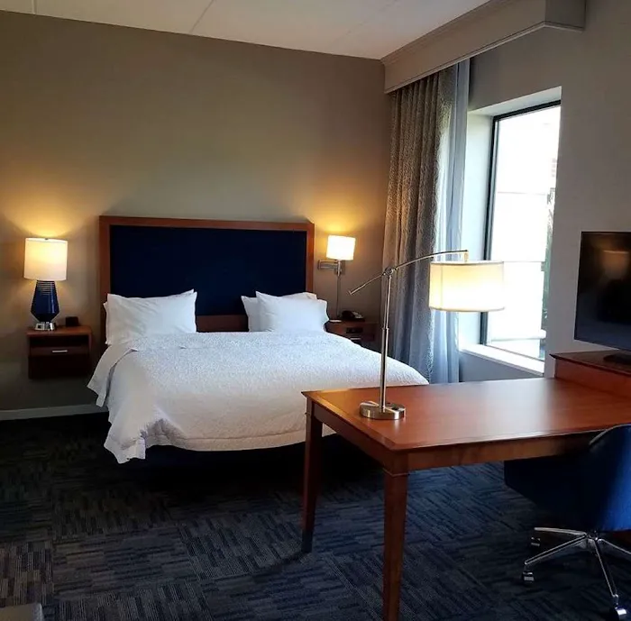 Hampton Inn & Suites Newburgh Stewart Airport 4