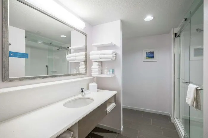 Hampton Inn & Suites Newburgh Stewart Airport 4