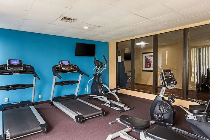 Fairmount Inn & Suites - Stroudsburg 4