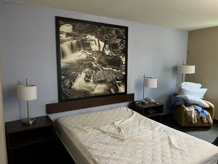 Super 8 by Wyndham East Stroudsburg/Poconos 4