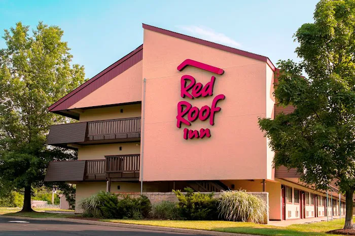 Red Roof Inn Philadelphia - Oxford Valley 4