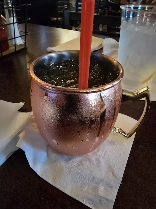 Dean Casmirri's Colonial Inn 4