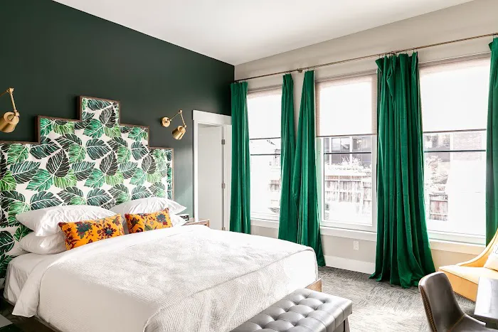TOWNLEY HOUSE HOTEL 5