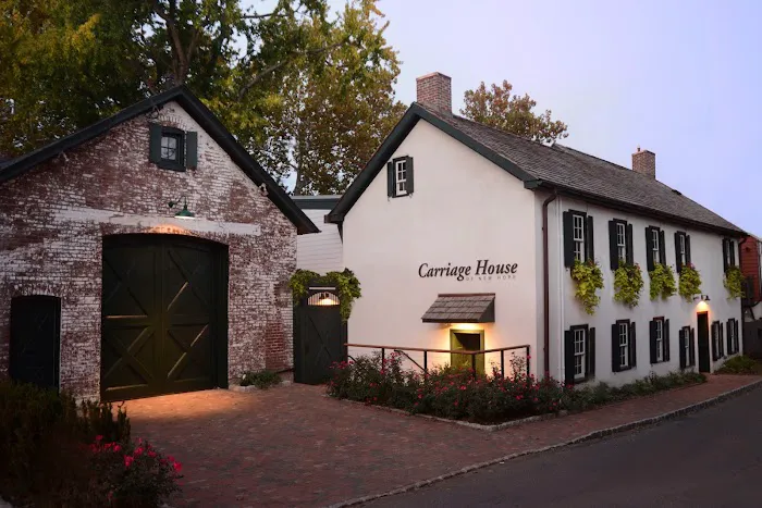 Carriage House of New Hope 4