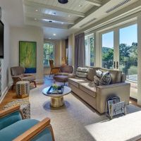 River House at Odette's ico