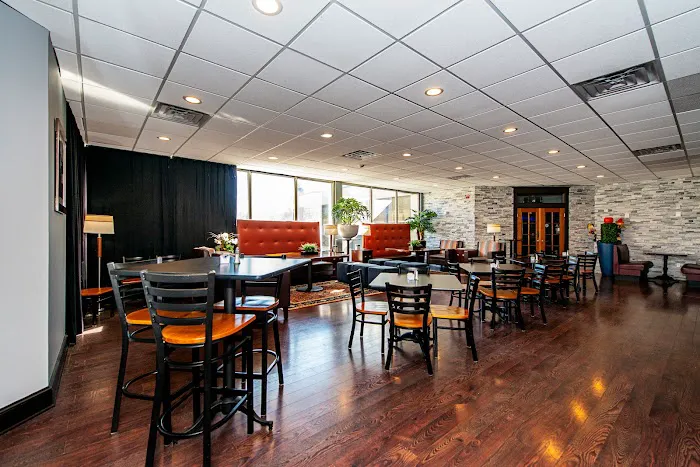 New Hope Inn & Suites 4