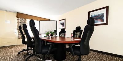 New Hope Inn & Suites