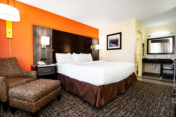 New Hope Inn & Suites 4