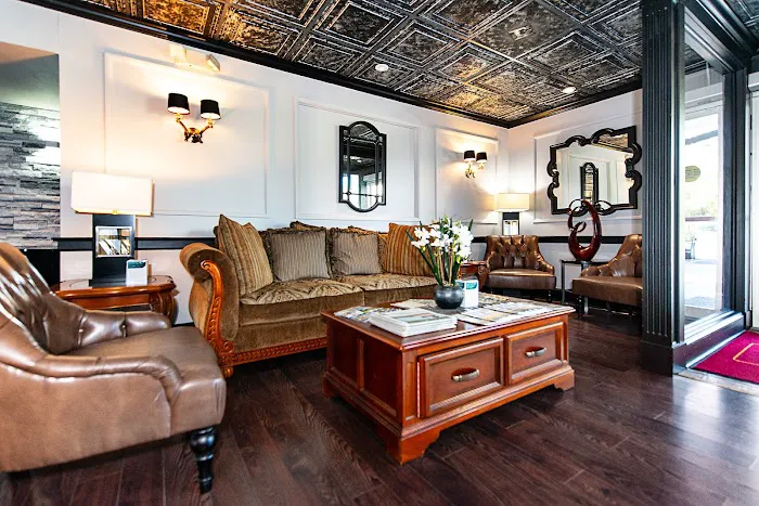 New Hope Inn & Suites 4