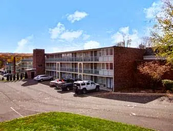 Ramada New Hope 4
