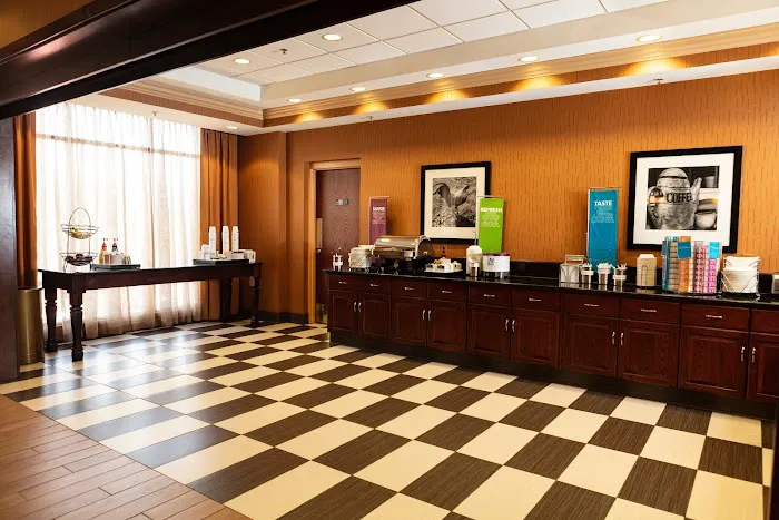 Hampton Inn Easton 4