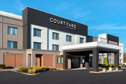 Courtyard Newburgh Stewart Airport 4