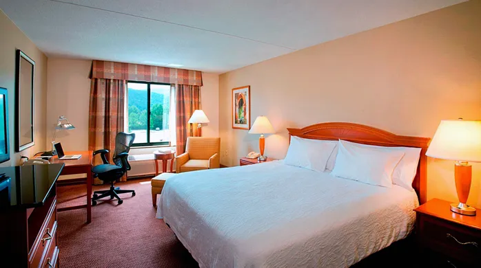 Hilton Garden Inn Poughkeepsie/Fishkill 4