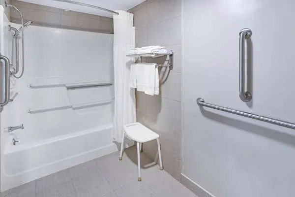 Wingate by Wyndham Fishkill 4