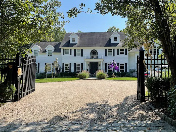 Ward Manor 4