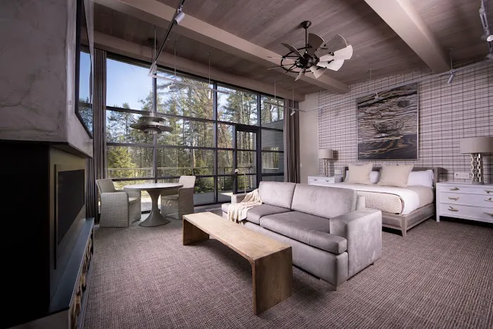 The Bradstan Boutique Hotel at The Eldred Preserve 4