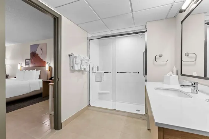 Spark by Hilton Bensalem Philadelphia 4