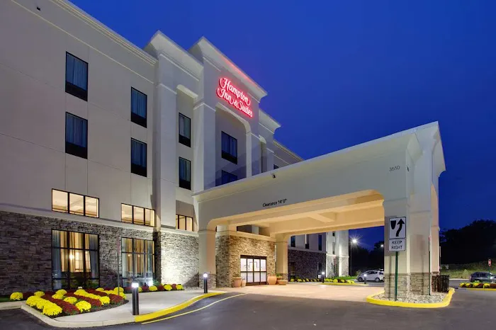 Hampton Inn & Suites Philadelphia/Bensalem 4