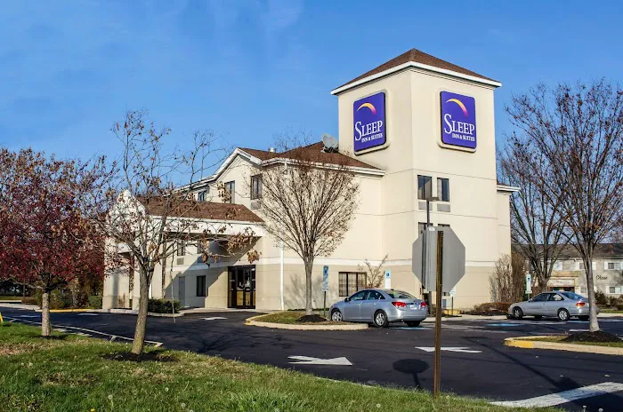 Sleep Inn & Suites 4