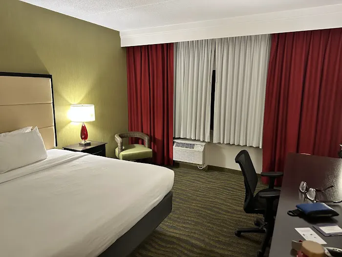 Inn At Fox Chase 4
