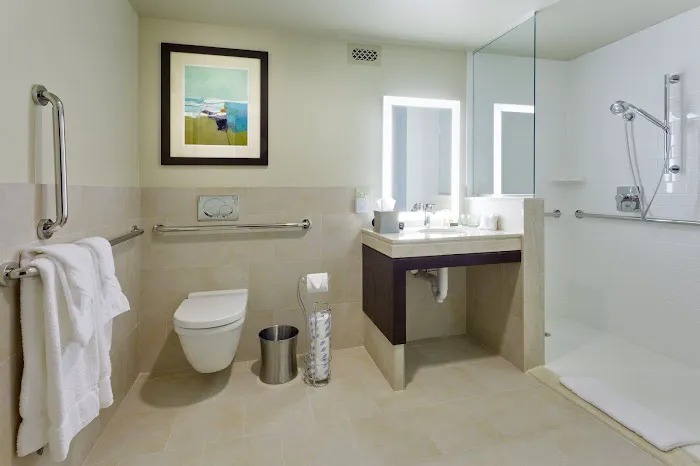 Hotel Indigo Long Island - East End, an IHG Hotel 4