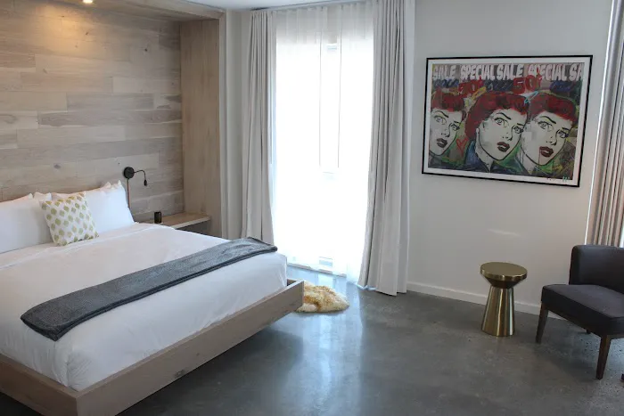 The Preston Hotel 5