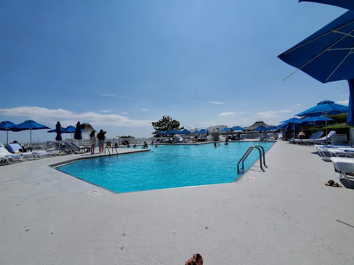 The Ocean Resort at Bath and Tennis 4