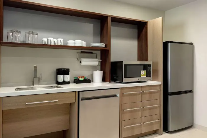 Home2 Suites by Hilton Easton 4