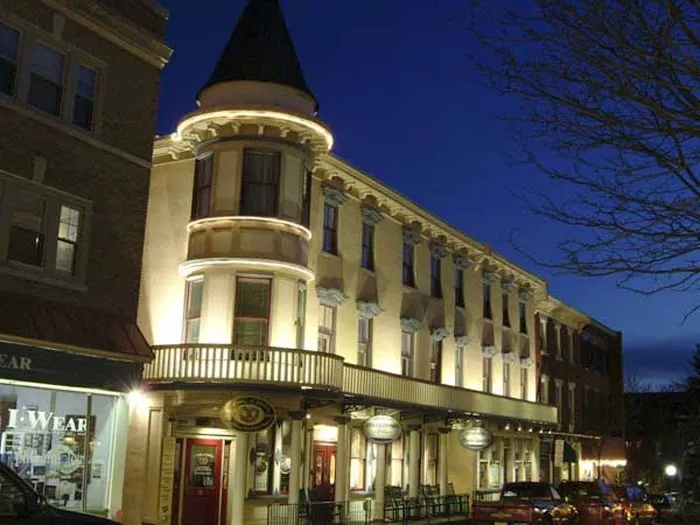 The Doylestown Inn 4