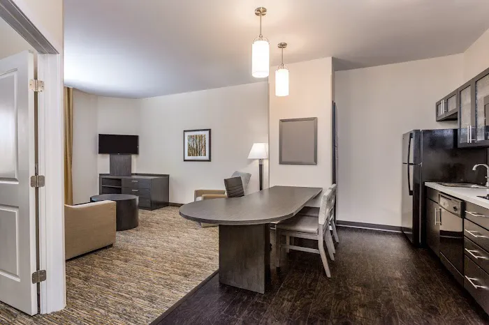 Candlewood Suites Bethlehem South by IHG 4