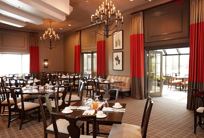 Ethan Allen Hotel 4