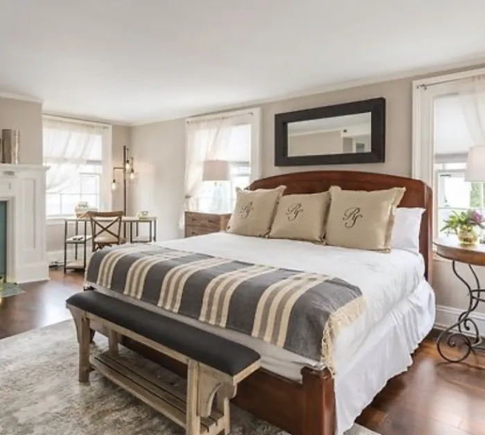 Roger Sherman Inn 4