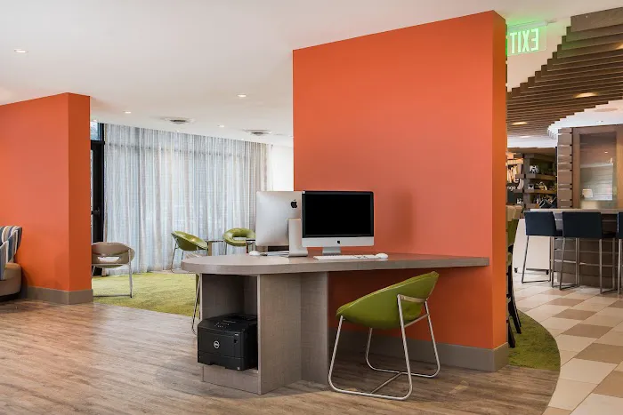 EVEN Hotel Norwalk, an IHG Hotel 4