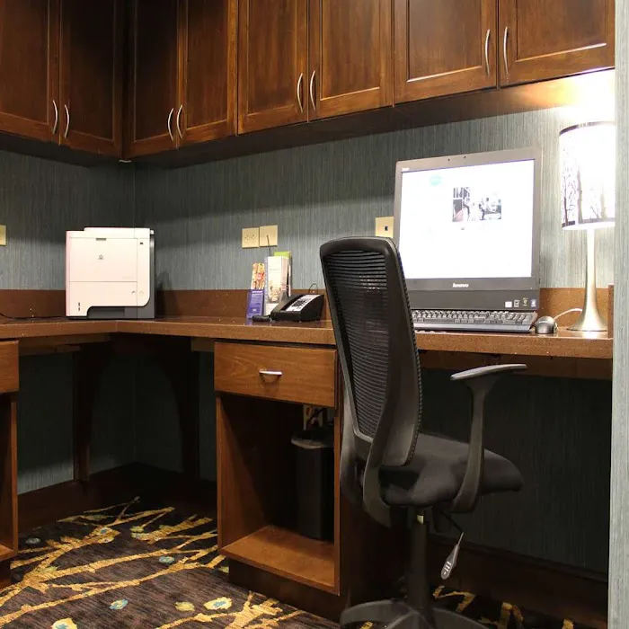Hampton Inn & Suites Stroudsburg Pocono Mountains 5