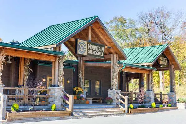 Baymont by Wyndham Bartonsville Poconos 4