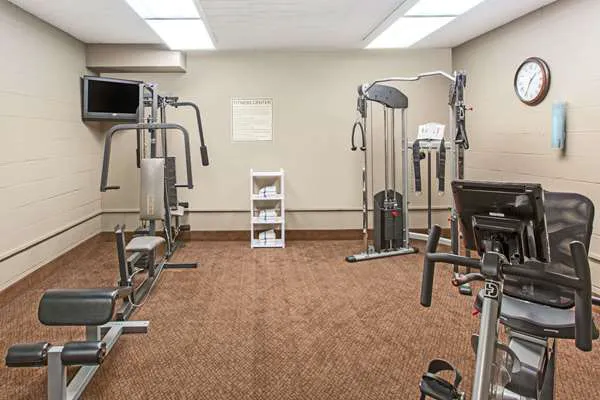 Baymont by Wyndham Bartonsville Poconos 4