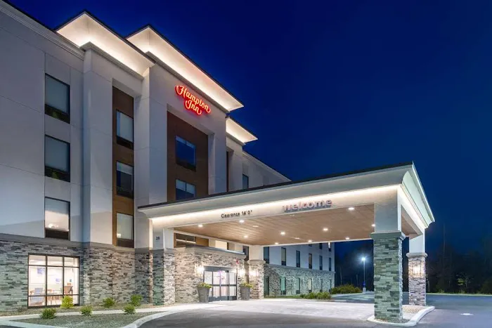 Hampton Inn Monticello 4