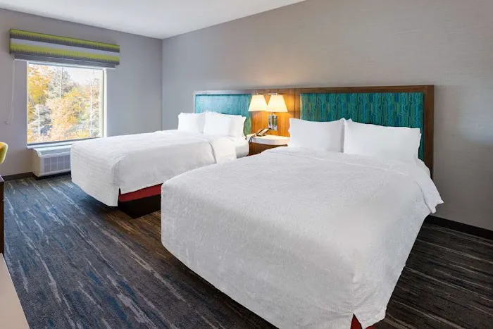 Hampton Inn Monticello 4
