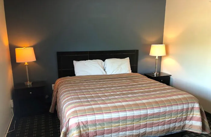 Red Carpet Inn Mt Holly NJ 4